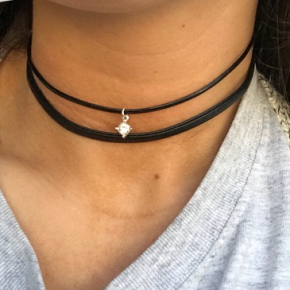 🐾free w/purchase🐾 black choker necklace